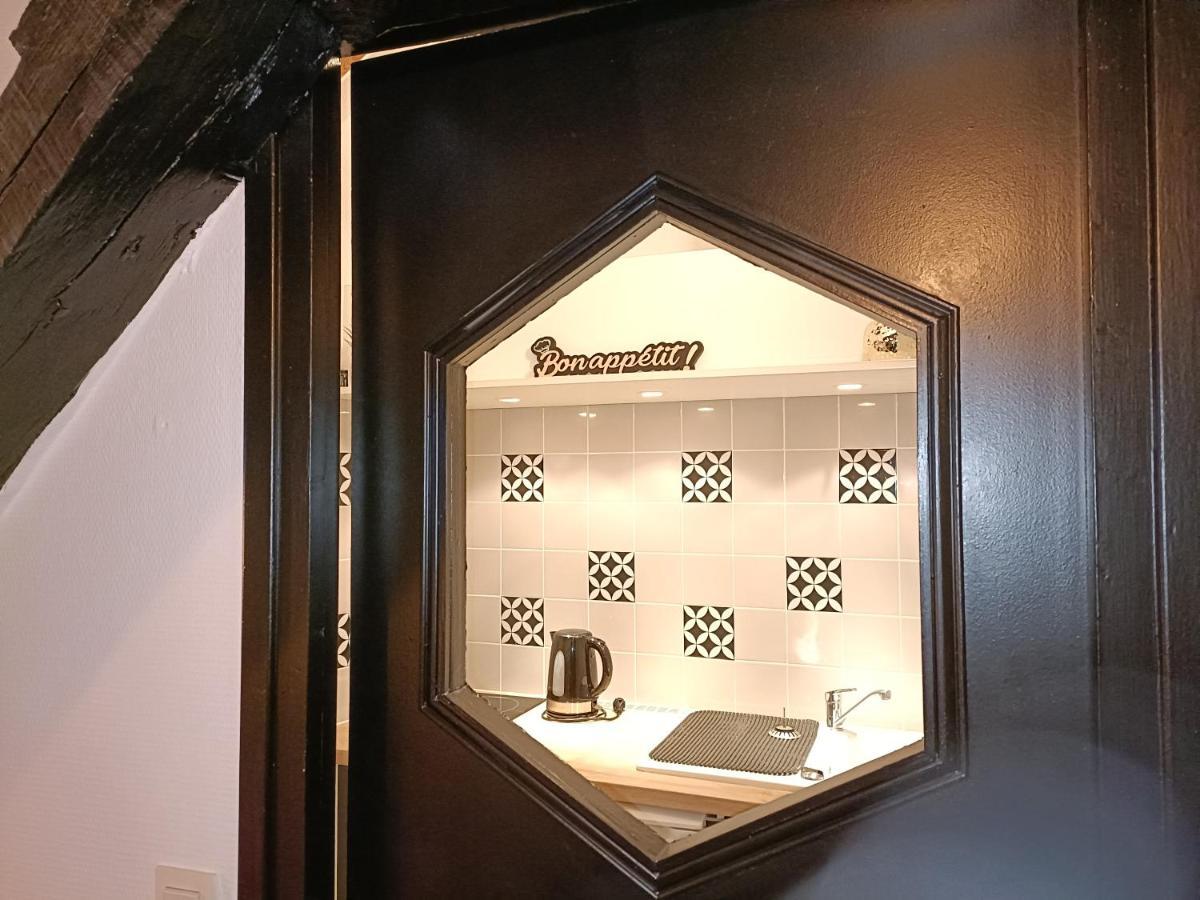 Le Coeur Du Centre Historique Refait A Neuf Apartman Honfleur Kültér fotó